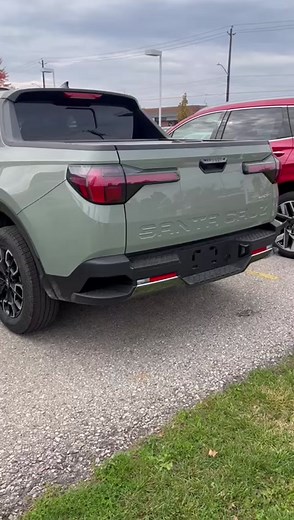 The new 2022 Hyundai Santa Cruz is sporty, luxurious and could be yours! #Hyundai #NewVehicles #SchlueterHyundai #HyundaiCanada #New #TestDrive #WaterlooOntario #WaterlooCars #KWAwesome #Cars4Life #KitchenerCars