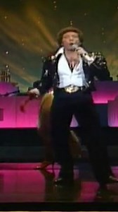 107K views · 4.5K reactions | As the first notes of “Pretty Woman”...