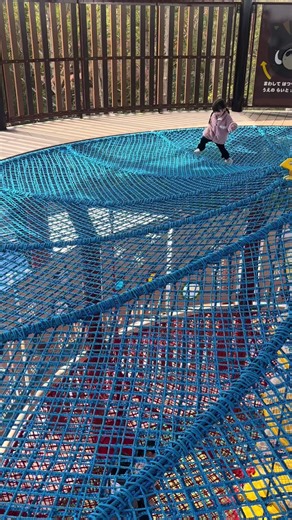 山口きらら博記念公園 きららんど：驚きの遊具数