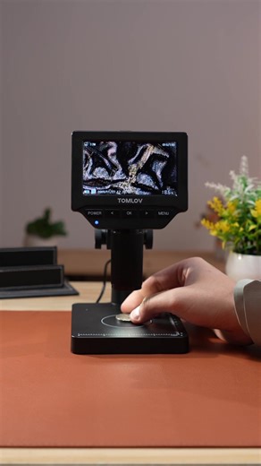 Pulse of details : coin beating under microscope. #tomlov #giftideas #magnifyingglass #magnifer #microscope #adults #coin #coincollection #adults #coin #coincollection #coincollecting #coins #1247