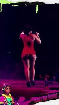Ice Spice had a wardrobe malfunction while performing on stage at iHeart Powerhouse 105.1's concert