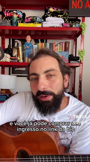 Vai ter Glue Trip com participação de Bebé Salvego e abertura da Viratempo no dia 01 de março no Cine Jóia em São Paulo. Bora psicodelizar?!?