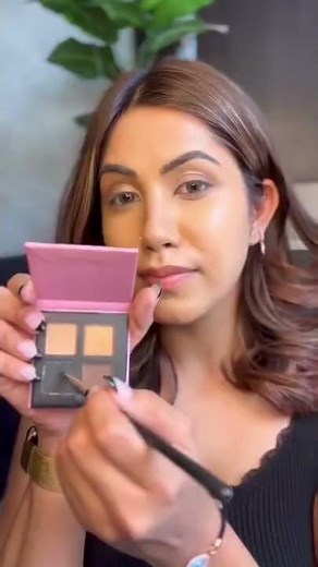 SIMPLE & STUNNING CELEBRITY LOOK 😍✨ Rihanna Inspired Makeup Tutorial | POPxo Beauty #Shorts