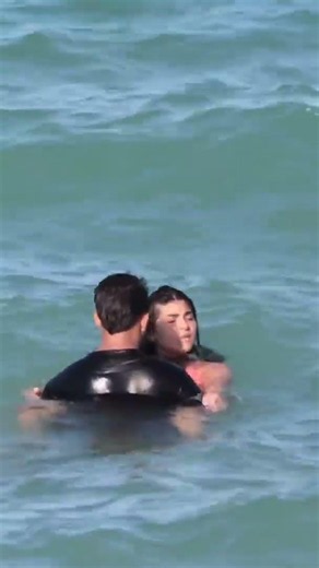 The Perfect Couple Miami Beach 4K #Miami #MiamiBeach #Travel #Shorts #Beach