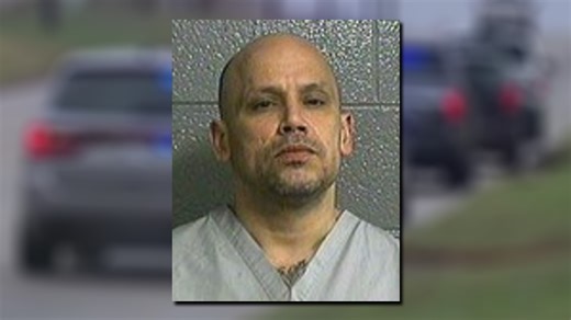 Officials release new details about escaped Oklahoma inmate who is still at large