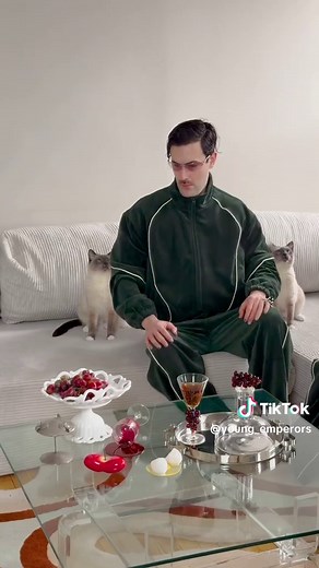 The grape industry after seeing this video 📈↗️🍇 | grape