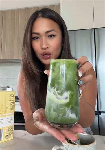 how to make @Makers Daily matcha at home!! ⭐️🤍🎀 #matcha #makersdaily #matchalatte #matchalover