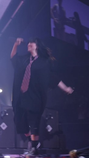 Billie performing “All I Wanted” with Paramore at the Forum | what was i made for