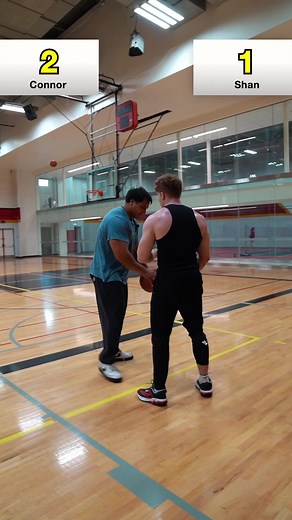 6’4” Bodybuilder Takes on Basketball Challenge