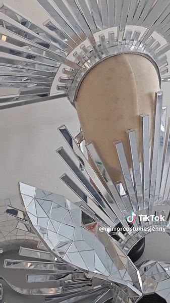 mirror headwears. professional mirror.costumes factory. #mirrorgirl #mirrorman #discoball