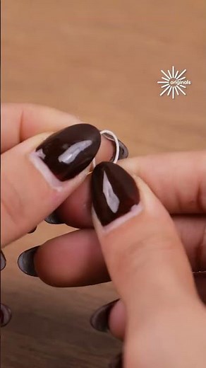 Easy DIY method to thread a needle🪡