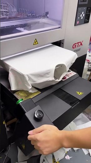 Custom Printing: Essential Techniques for Personalizing Clothing.