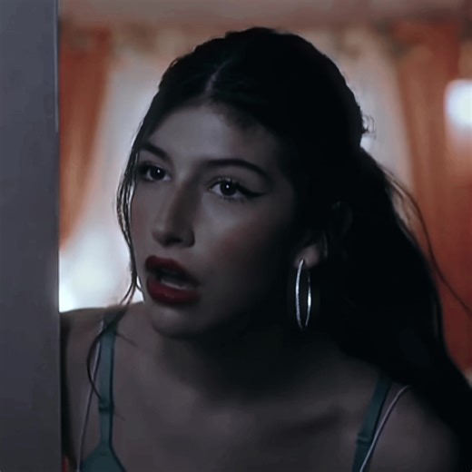 ❥ #FANFICEDIT i feel like the intro doesn’t make sense…basically he thinks she’s a goner but surprise shawty she’s not! #fanficedits #fanfic #fanficwriter #pjofanfic