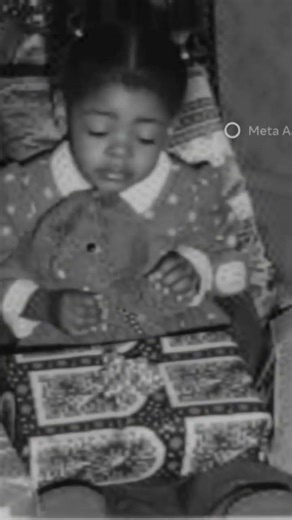 This is me at 3 year's old when my mom gave me to Child protective service's. 🐻