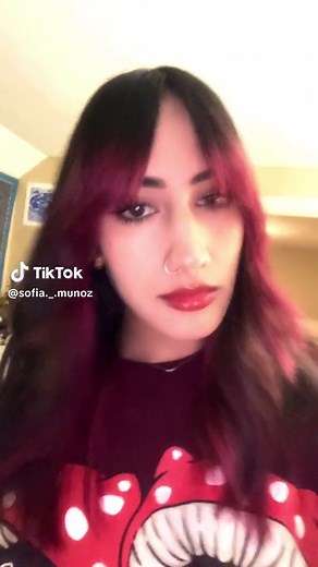 Sofia Munoz (@sofia._.munoz)’s videos with sweet - 🎧