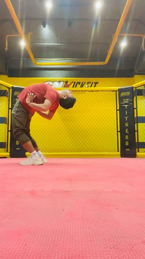 5.6K views · 34 reactions | Chakrasana To Backflip #yoga #YogaTransformation #yogachallenge #yogacommunity #yogaflow #yogapractice #handstand #backbend | Yoga Deep | Facebook