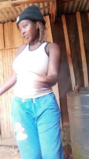 tcoon (@misskinemb)’s videos with Low - Ciara & Diamond Platnumz