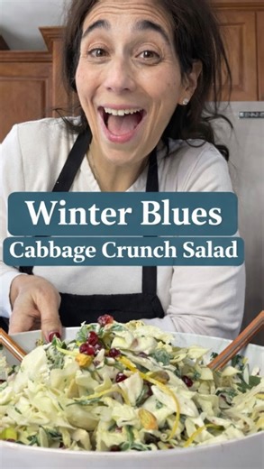 🥗 Winter Blues Cabbage Crunch Salad This is the salad you eat when you’re dreaming of spring… but still deep in winter mode ❄️➡️🌱 It’s got all the crunch from shredded cabbage and pistachios, but surprises you with juicy pears and pops of pomegranate that feel fresh, bright, and very not winter. Add in: ✨ tender spinach leaves ✨ piles of freshly grated Parmesan ✨ and a tangy, creamy lemon sour cream dressing And suddenly… winter doesn’t feel so heavy. It’s crunchy. It’s creamy. It’s addictive.