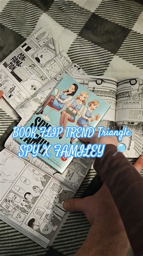 Book flip trend with 4 books 📚 SPY x familey