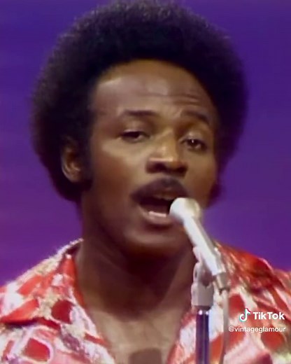 The O’Jays - Backstabbers on Soul Train (TV 1973)