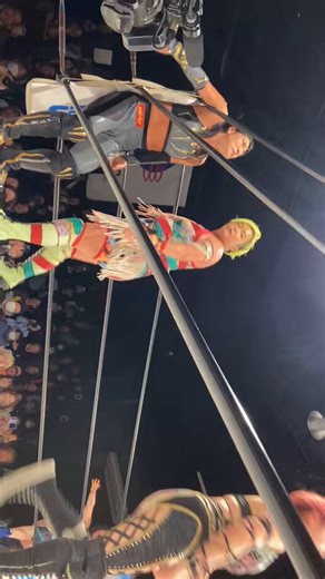 【#仙女 試合速報】セミファイナル タッグマッチ３０分１本勝負【愛海と水波】愛海＆水波綾 vs DASH・チサコ＆岩田美香ハッピーチョップタイム♬３５２回🤩🫱🫱🫱🫱レッスルユニバース生配信中📹https://t.co/rBtrOdEBlc#SENJO#wrestleUNIVERS