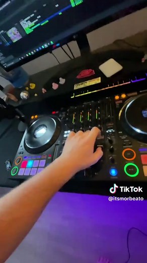 Riddim Party: Experience the Best of Dubstep Music