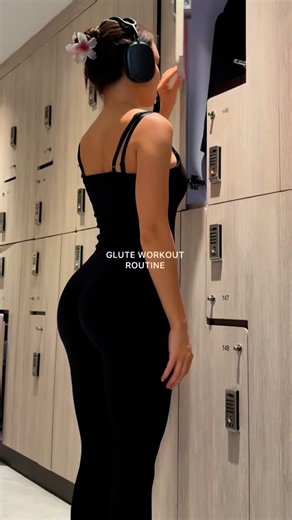 145 reactions · 13 shares |  GLUTE WORKOUT ROUTINE WARM-UP! Fire...