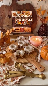 3 ingredient pumpkin spice donuts👇🏻 Ingredients 1 15.25 ounce package Spice Cake Mix 15 ounces pumpkin puree 1 can cream cheese frosting Instructions Preheat oven to 350 degrees. In a large bowl, addd the cake mix and pumpkin puree. Beat the cake mix and pumpkin together until smooth. Transfer the batter to a piping bag and pipe into a donut pan or spoon in. Bake the donuts for 10-15 minutes or until they spring back when pressed lightly with your finger. Transfer to a wire rack and cool for 5