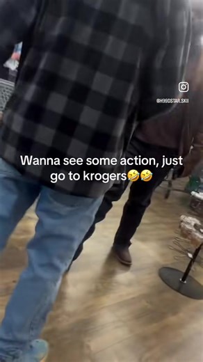 @Kroger stay havin action🎥🤣🤣 #fyp #laugh #viral #tiktok | laugh