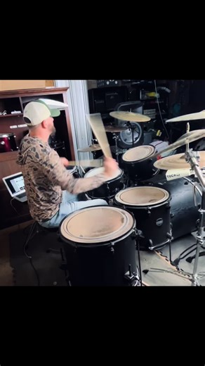 When your crash symbols literally crashes 🥁💥. 3 Doors Down - When I’m Gone Drum Cover! #3doorsdown #whenimgone #awayfromthesun #bradarnold #drumcover