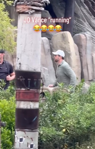 I just saw this video of JD Vance “running” and now I can’t stop laughing. 😂😂 | JoJo From Jerz