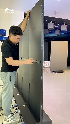 Welcome U.S. President Trump to China.#MileStrong #leddisplay #ledscreen #digitalposter #trapper