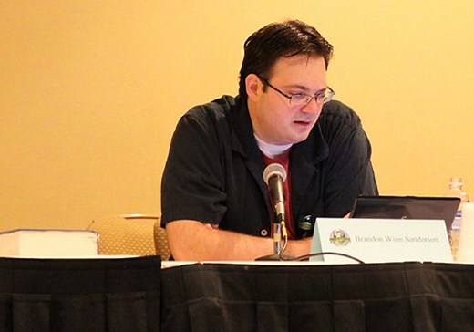 Clases de escritura creativa con Brandon Sanderson