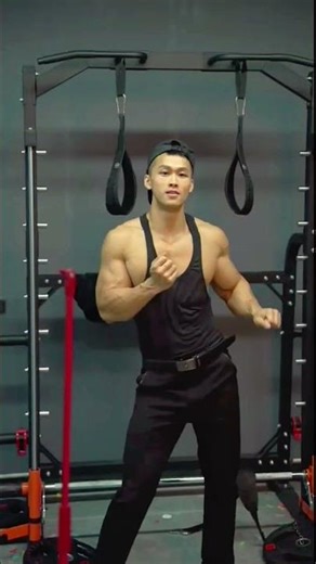 Muscle Hunk Twitching Dancing 肌肉烧烧扭扭舞