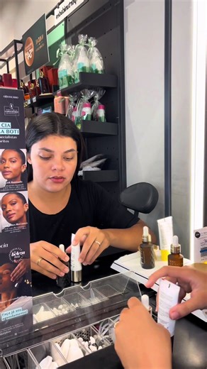 Primeiro vídeo de make 🥹💚 Sou iniciante nas maquiagem. #f #oboticario #maquiagem