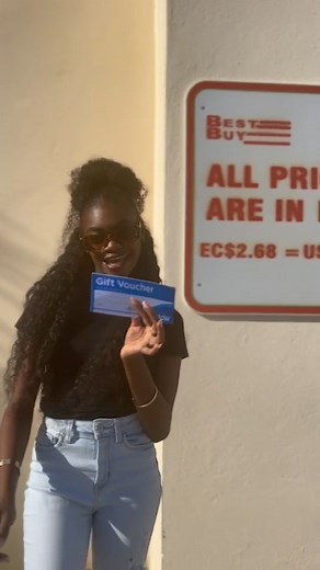 Switch over to Flow and not only do you get a $500 voucher; you get 100% fibre internet speeds and 90GB of mobile any use data. | Flow | Facebook