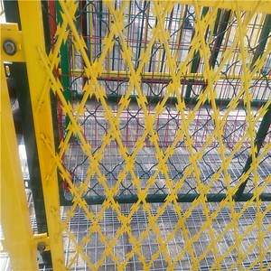 [Hot Item] 500mm Coil Diameter Hot-Dipped Galvanized Concertina Flat Wrap Razor Wire
