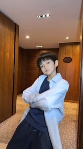 16K views · 1.4K reactions | Jiang Yu Shake 1.2 Speed VersionLearned to the point of being useless #舞蹈 #10年 #fyp #dance #reels | 稀饭dance | Facebook