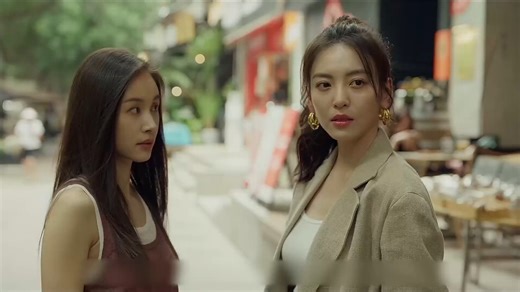 王子文、刘宇宁、蒋欣《玫瑰丛生》 李晓兮和小贝决定说起真心话#王子文#刘宇宁#蒋欣#玫瑰丛生