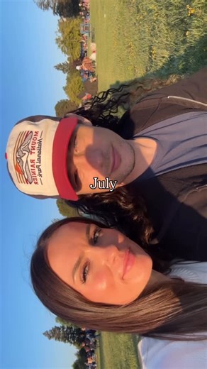 MELINA 🤍 on Instagram: "2025 was the year of building the foundation. 2026 is going to be incredible. Mark my words. . . . . . . . . . . . #lifting #fitness #gym #workout #bodybuilding #powerlifting #fitnessmotivation #weightlifting #motivation #training #gymmotivation #strength #fit #gymlife #muscle #lift #beauty #strong #deadlift #gains #strengthtraining #crossfit #squat #fitfam #health #weights #strongman #gymrat #fitnessjourney #girlswholift"