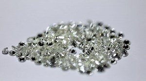 Polished diamond sorting, Diamond picking
