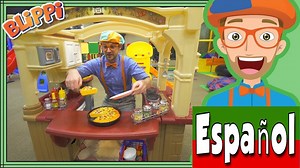 Aprende colores y palabras con Blippi Español en el lugar de juegos. Blippi Español realiza videos educacionales para niños, y este videos es una forma divertida para que ellos aprendan. Blippi Español aprende y juega en el patio de juegos interior. Para ver más videos de Blippi Spanish y canciones de Blippi español y canciones infantiles, asegúrate de suscribirte a: https://youtube.com/BlippiEspanol?sub... Lista completa de Videos de Blippi Español en: https://www.youtube.com/channel/UC4YI... T