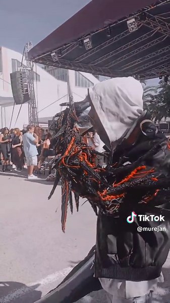 Alex Mercer Prototype Cosplay GIF