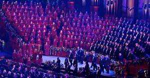 Christmas With The Tabernacle Choir | Hosanna in Excelsis (Based on Canon in D) | Season 2023