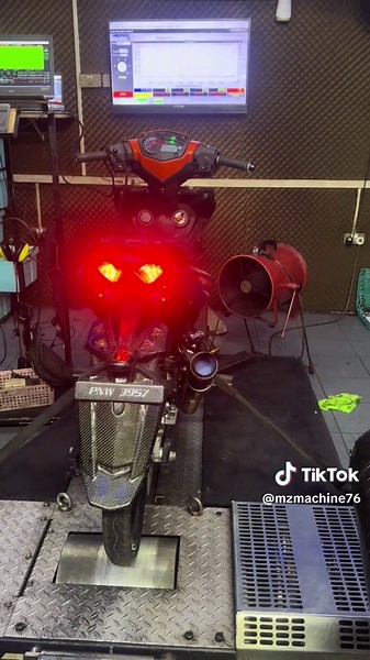 Tuner no 🥇by @apinmotorsport