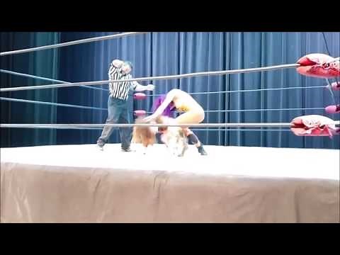 Amber Nova vs. Raquel - December 7, 2016 (tight shot)