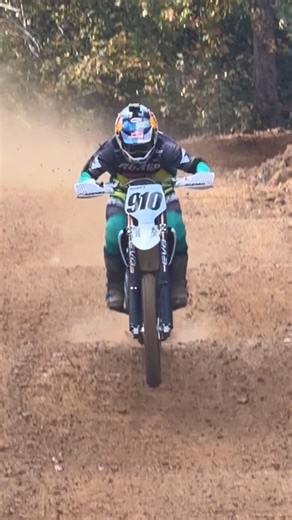 Carson Brown on Instagram: "@travispastrana’s RMZilla 500 vs an 80HP @stark__future. Head over to @channel199_’s YouTube to see how this one pans out 🤝 What bike do you guys think was faster? @redbullmotorsports @redbull @motosportinc @rdrco.inc @bbrmotorsports @allballsracing_ #RMZilla #starkvarg"