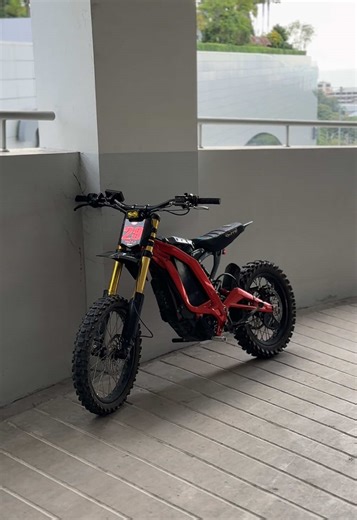 Putting on the BAC8000 and Sotion motor soon 🥹🔥 #surron#lbx#clean#ebike#viral