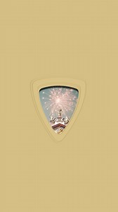 Marly Secret - Did you know? Whispers of ‘Sire, Marly!’ could be heard at the royal court, in the hope of receiving an invitation to join the King’s intimate and liberated circle. To be invited to the Château de Marly was a rare privilege, and a unique opportunity to discover its singular spirit, imbued with freedom and authenticity. . Marly Secret - Le saviez-vous ? A la cour du roi, on murmurait « Sire, Marly » dans l’espoir de recevoir une invitation à entrer dans le cercle intime et libéré d