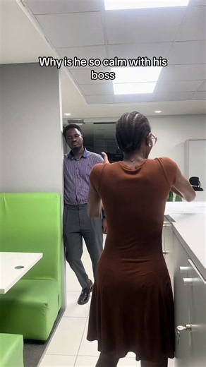 Omo I no get time at all @abike_shuga #_justhemzy #goviral #office #boss #resignation